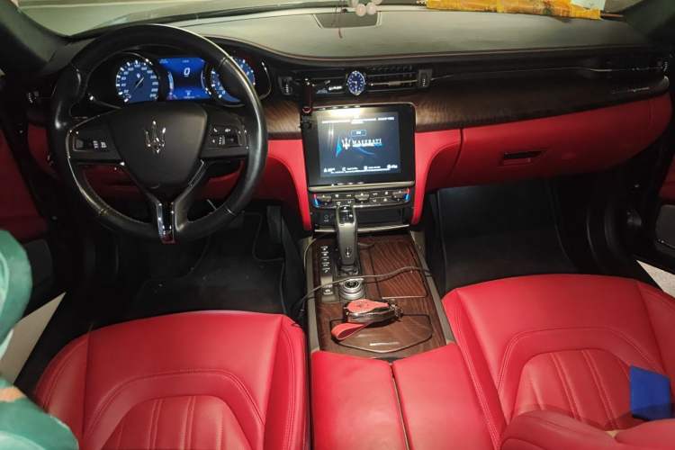 Used Maserati President 2020 3.0T Standard Edition Center Console