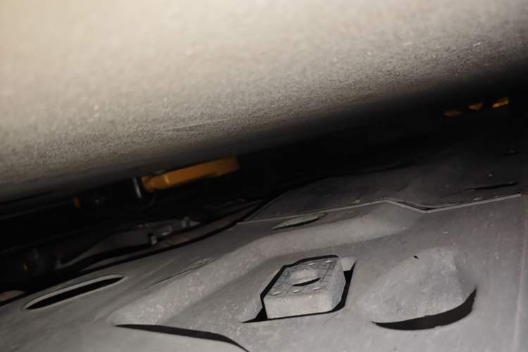 Used Maserati President 2020 3.0T Standard Edition Chassis Front Right