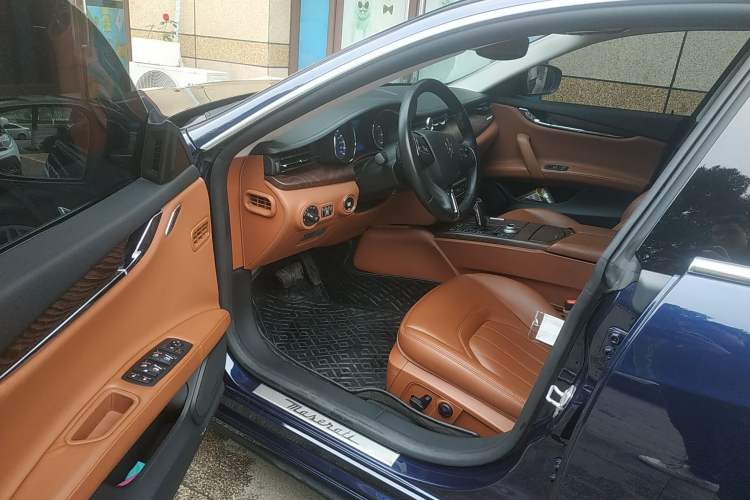 Used Maserati President 2020 3.0T Standard Edition Driver Seat