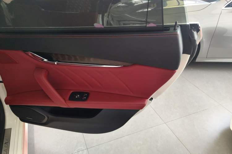 Used Maserati President 2021 3.0T Luxury Edition Interior 6