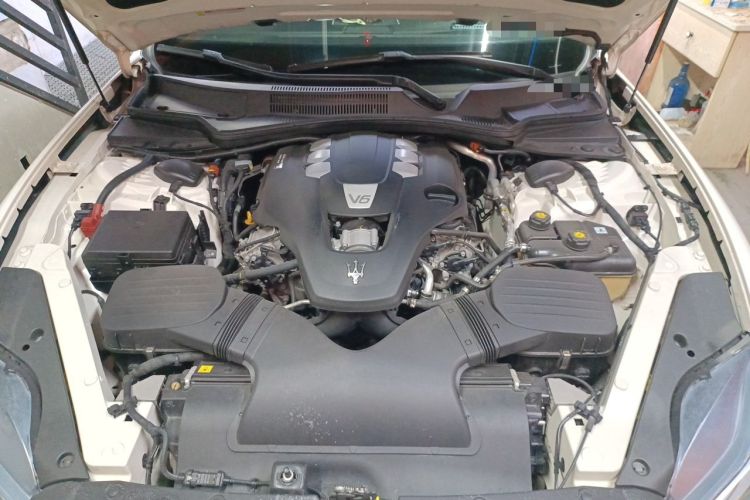 Used Maserati President 2021 3.0T Standard Edition Engine Bay