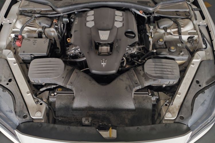 Used Maserati President 2021 3.0T Standard Edition Engine Bay