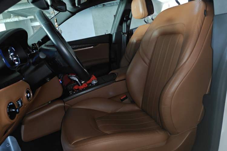 Used Maserati President 2021 3.0T Standard Edition Left Front Seat