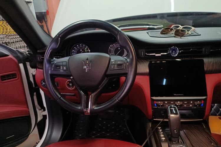 Used Maserati President 2021 3.0T Standard Edition Steering Wheel