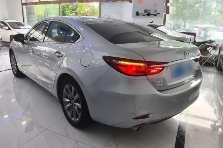 Used Mazda Atenza 2020 2.0L Blue Sky Luxury Edition Exterior 3