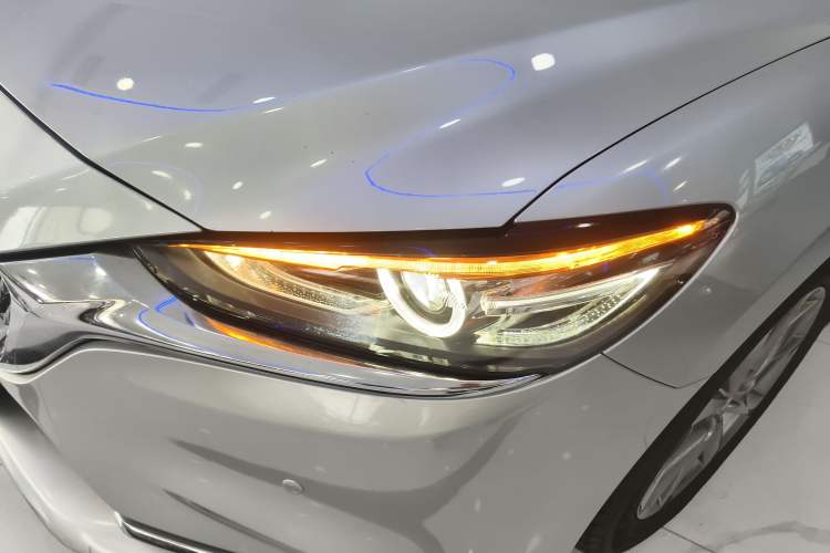 Used Mazda Atenza 2020 2.0L Blue Sky Luxury Edition Left Front Headlight