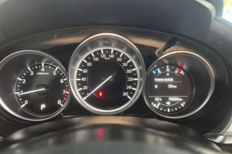 Used Mazda Atenza 2020 2.0L Blue Sky Luxury Edition Odometer Close Up