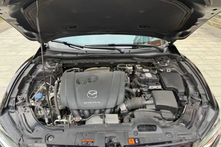 Used Mazda Atenza 2020 2.5L Skyline Sport Edition Interior 10