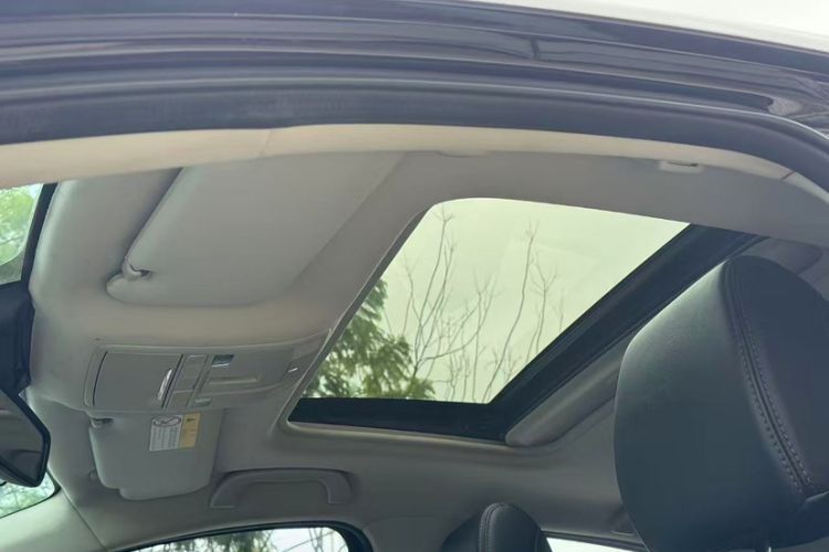Used Mazda Atenza 2020 2.5L Skyline Sport Edition Interior 8
