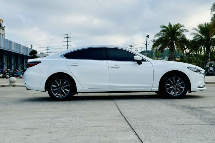 Used Mazda Atenza 2021 2.0L Blue Sky Luxury Edition Exterior 15