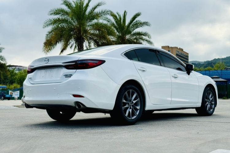 Used Mazda Atenza 2021 2.0L Blue Sky Luxury Edition Exterior 5