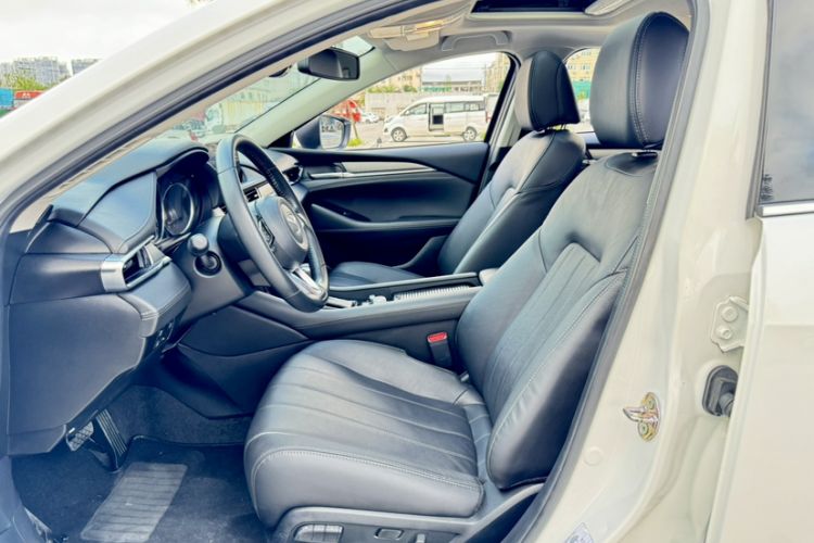 Used Mazda Atenza 2021 2.0L Blue Sky Luxury Edition Left Front Seat