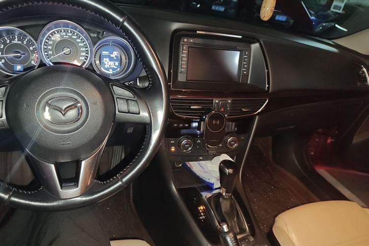 Used Mazda Atenza 2013 2.0L Standard Version Center Console