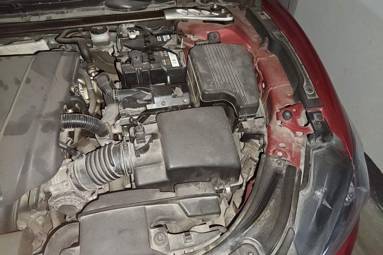 Used Mazda Atenza 2013 2.0L Standard Version Engine Bay Left
