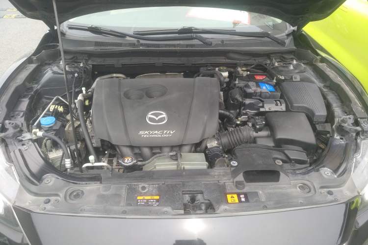 Used Mazda Atenza 2014 2.0L Blue Sky Luxury Edition Engine Bay