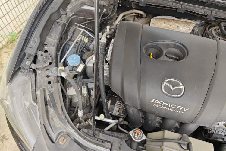 Used Mazda Atenza 2014 2.5L Blue Sky Prestige Edition Engine Bay Right
