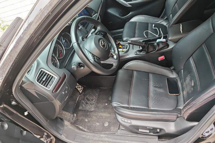 Used Mazda Atenza 2014 2.5L Blue Sky Prestige Edition Left Front Seat