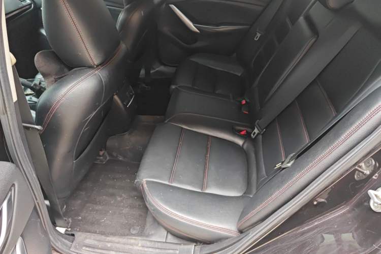 Used Mazda Atenza 2014 2.5L Blue Sky Prestige Edition Left Rear Seat