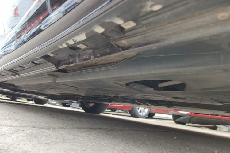 Used Mazda Atenza 2014 2.0L Blue Sky Fashion Edition Left Side Sill