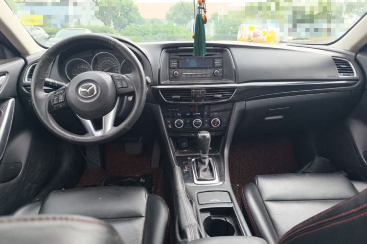 Used Mazda Atenza 2014 2.0L Blue Sky Fashion Edition Center Console