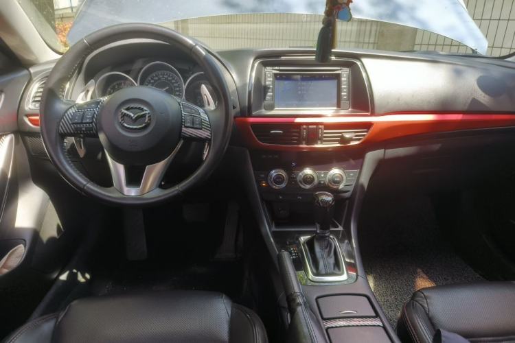 Used Mazda Atenza 2014 2.5L Blue Sky Prestige Edition Center Console