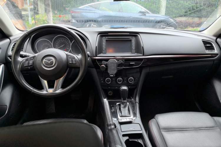 Used Mazda Atenza 2014 2.5L Blue Sky Prestige Edition Center Console