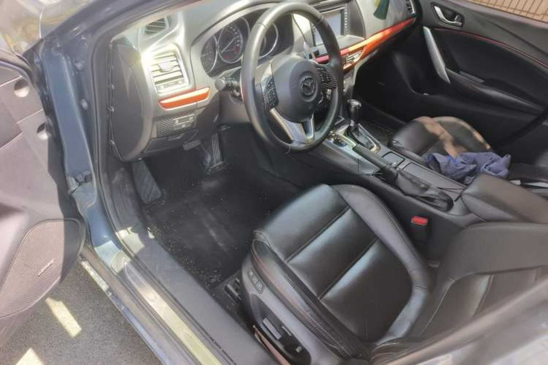 Used Mazda Atenza 2014 2.5L Blue Sky Prestige Edition Driver Seat