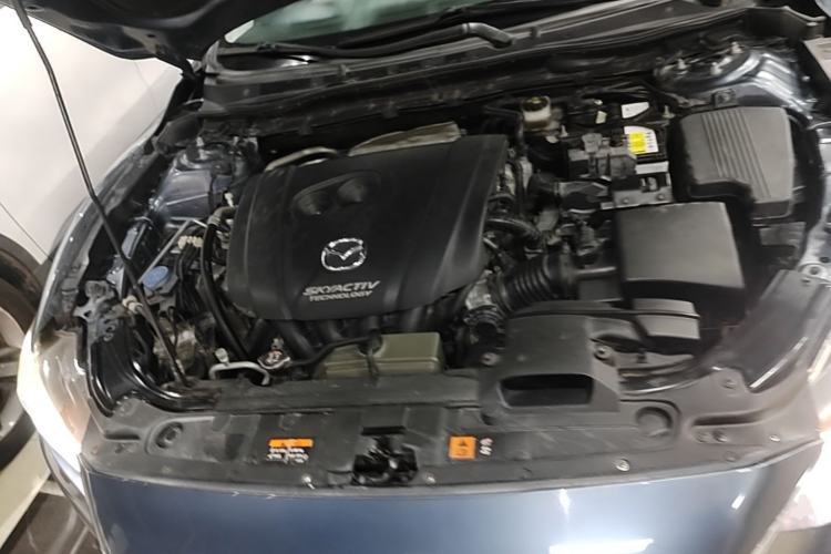 Used Mazda Atenza 2014 2.0L Blue Sky Luxury Edition Engine Bay