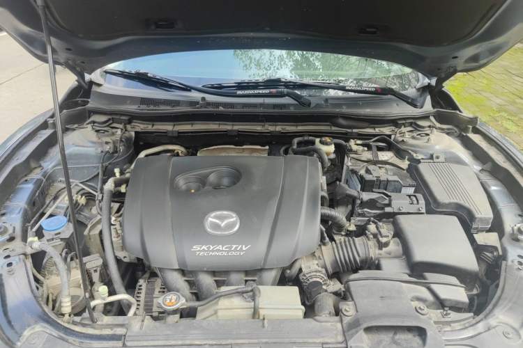 Used Mazda Atenza 2014 2.0L Blue Sky Fashion Edition Engine Bay