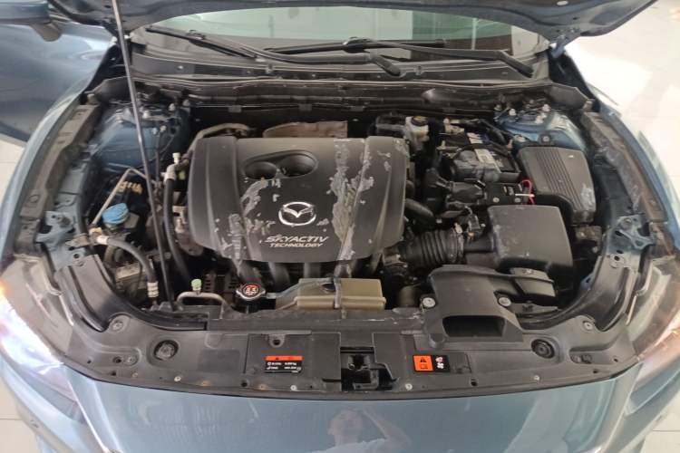 Used Mazda Atenza 2014 2.0L Blue Sky Luxury Edition Engine Bay