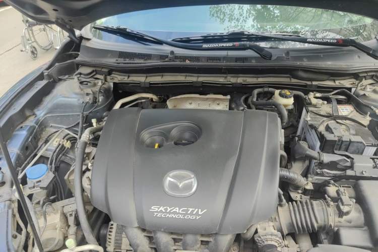 Used Mazda Atenza 2014 2.0L Blue Sky Fashion Edition Engine Bay Right