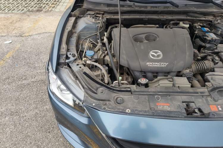 Used Mazda Atenza 2014 2.0L Blue Sky Fashion Edition Engine Bay Right