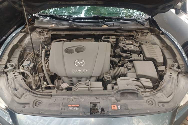 Used Mazda Atenza 2014 2.0L Blue Sky Luxury Edition Engine Bay