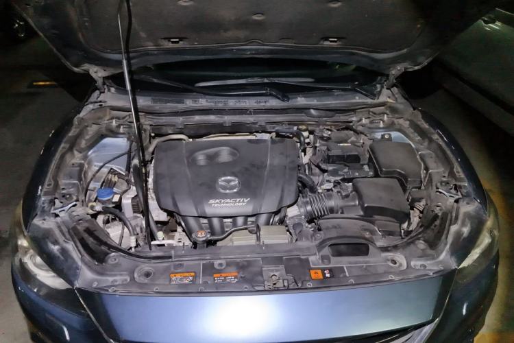 Used Mazda Atenza 2014 2.5L Sky Blue Supreme Edition Engine Bay
