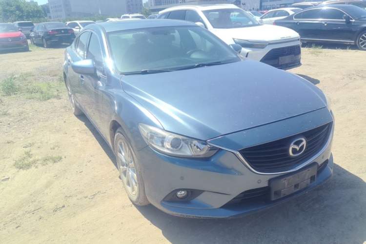 Used Mazda Atenza 2014 2.0L Blue Sky Luxury Edition Front Right 45 Deg