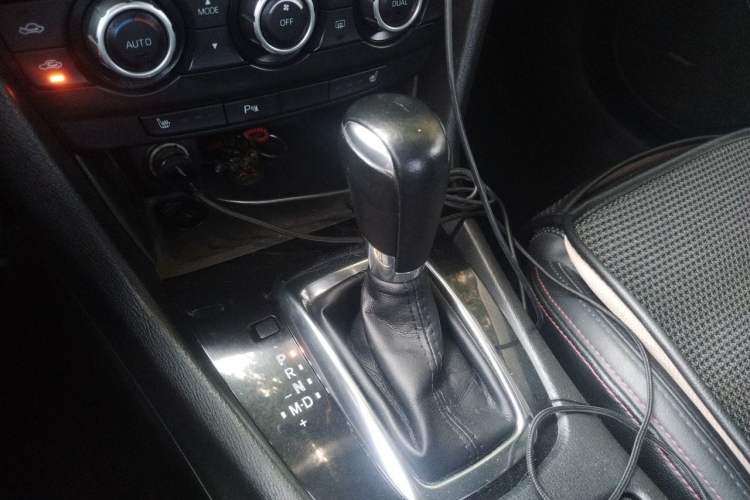Used Mazda Atenza 2014 2.5L Blue Sky Prestige Edition Gear Lever