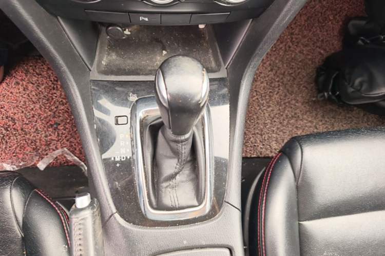 Used Mazda Atenza 2014 2.0L Blue Sky Fashion Edition Gear Lever