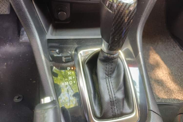 Used Mazda Atenza 2014 2.5L Blue Sky Prestige Edition Gear Lever