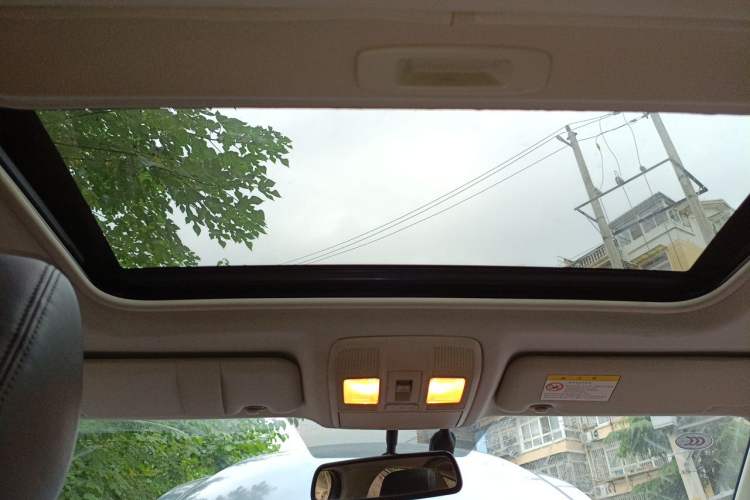 Used Mazda Atenza 2014 2.0L Blue Sky Luxury Edition Headliner