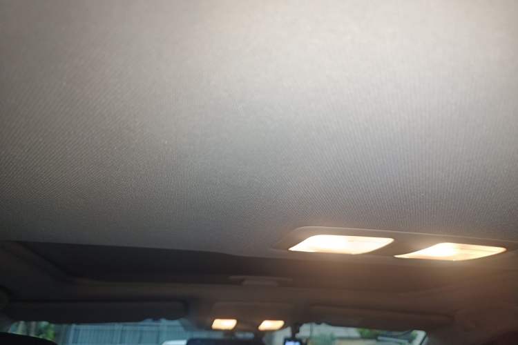 Used Mazda Atenza 2014 2.0L Blue Sky Luxury Edition Headliner