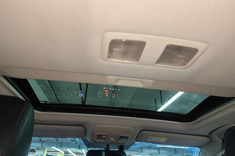 Used Mazda Atenza 2014 2.5L Blue Sky Prestige Edition Headliner