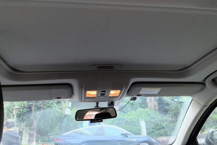 Used Mazda Atenza 2014 2.5L Blue Sky Prestige Edition Headliner