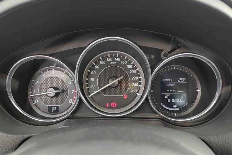 Used Mazda Atenza 2014 2.0L Blue Sky Luxury Edition Instrument Cluster