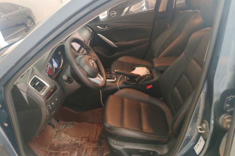 Used Mazda Atenza 2014 2.0L Blue Sky Luxury Edition Left Front Seat