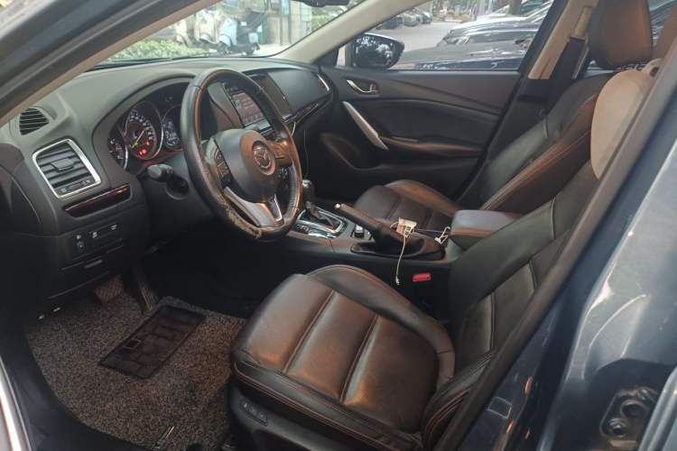 Used Mazda Atenza 2014 2.0L Blue Sky Luxury Edition Left Front Seat