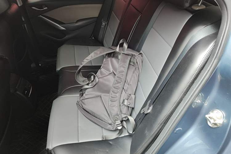Used Mazda Atenza 2014 2.0L Blue Sky Fashion Edition Left Rear Seat