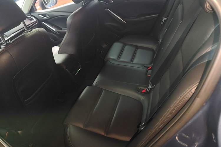 Used Mazda Atenza 2014 2.5L Blue Sky Prestige Edition Left Rear Seat