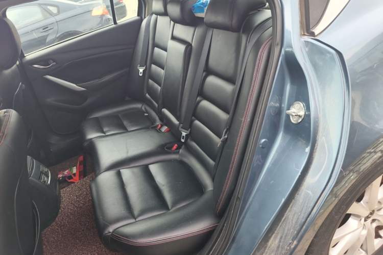 Used Mazda Atenza 2014 2.0L Blue Sky Fashion Edition Left Rear Seat