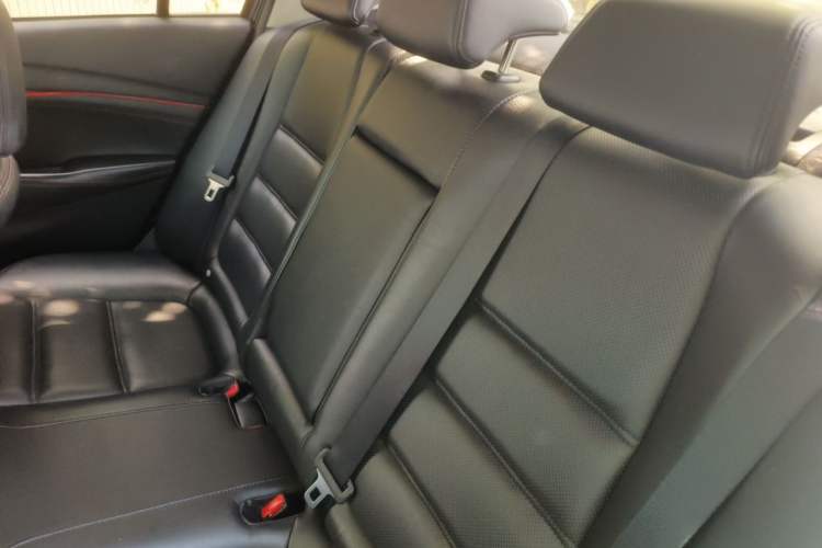 Used Mazda Atenza 2014 2.5L Blue Sky Prestige Edition Left Rear Seat