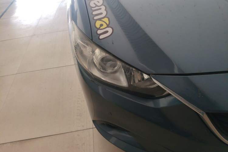 Used Mazda Atenza 2014 2.0L Blue Sky Luxury Edition Right Front Headlight